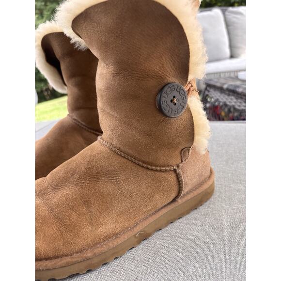UGG Bailey Button II Women's Size 9 Shoes Brown Suede Comfort Shear Lined Boots - Picture 4 of 12